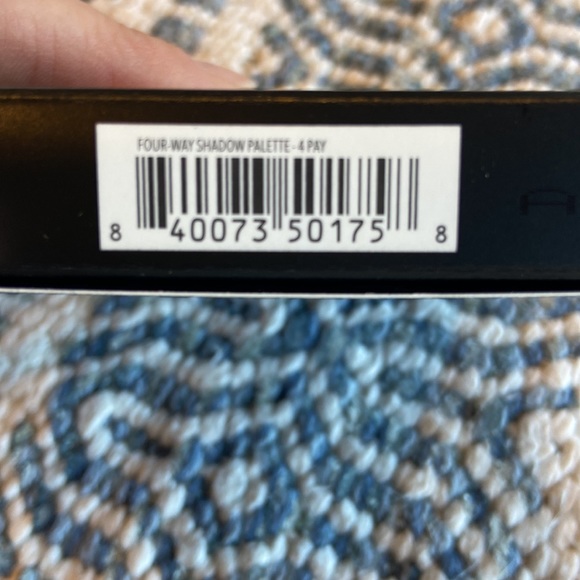 Haus Laboratories- Four Way Shadow Palette for your eyes- combo: 4 pay - Picture 4 of 5